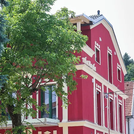 Lägenhetshotell Asteria 3*